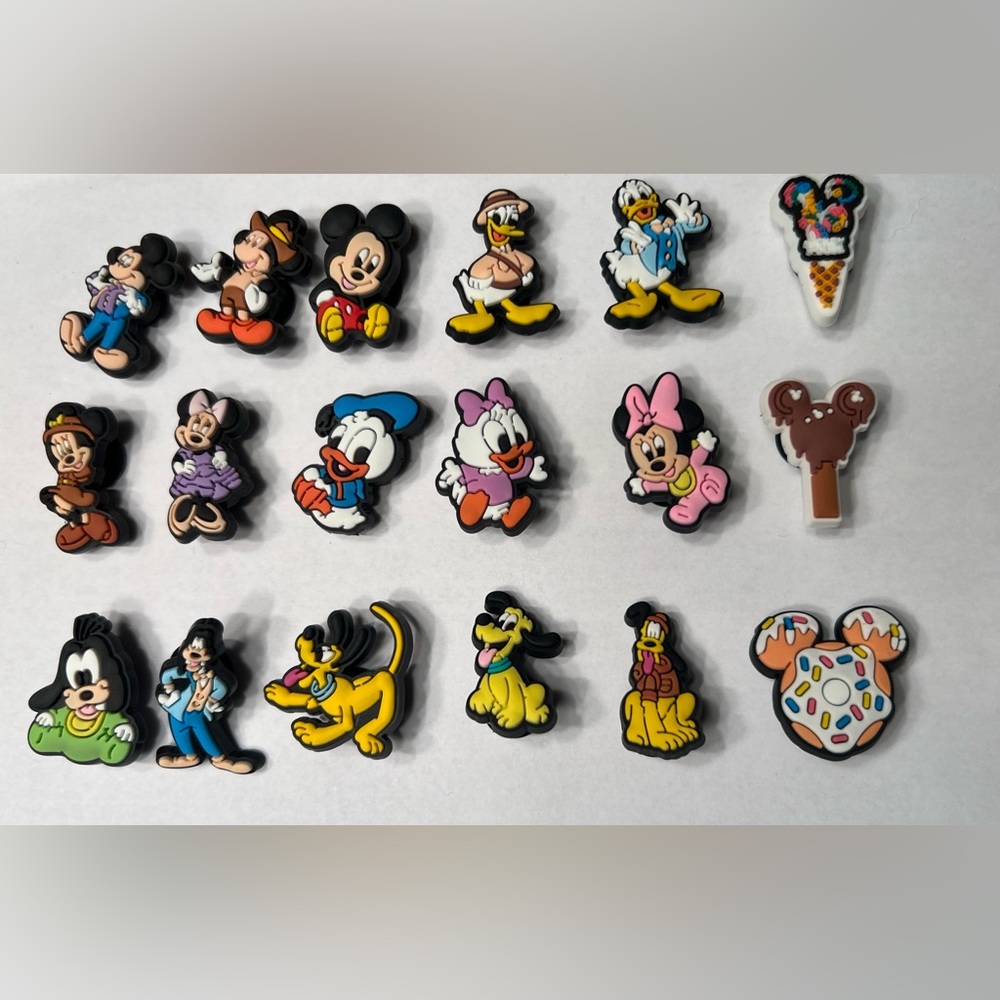 18PCs Mickey Mouse & Friends Clog/Sandals Shoe Accessories Decoration Charms Lot